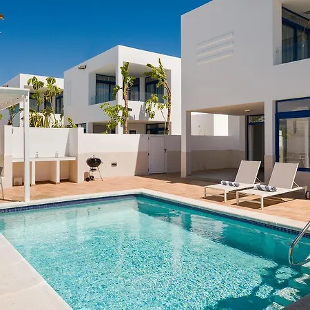 De La Marina * Playa Blanca (Lanzarote)