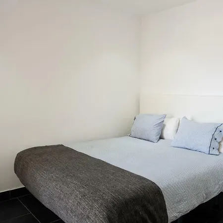 De La Marina Villa *