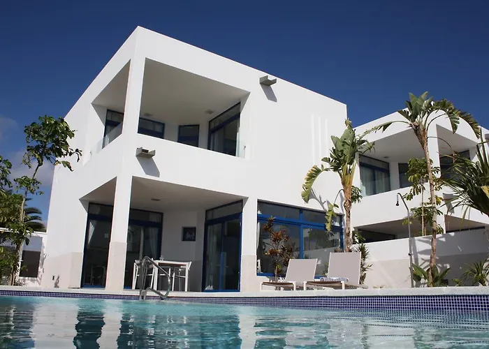 De La Marina Villa Playa Blanca