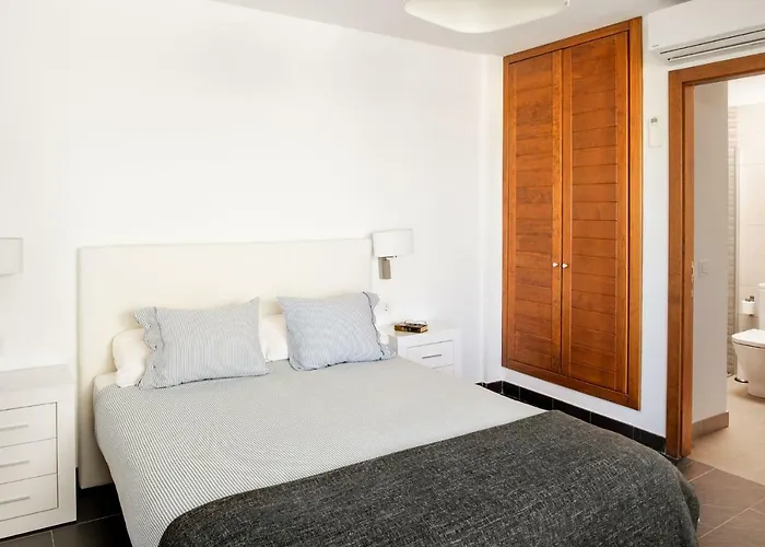 De La Marina Playa Blanca