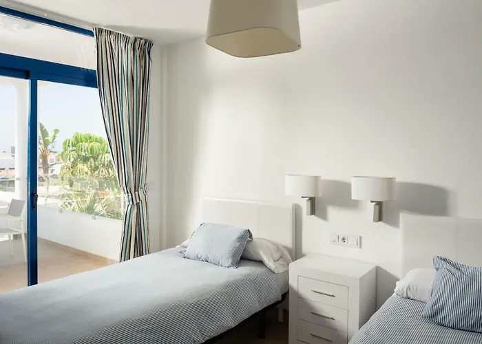 De La Marina Playa Blanca